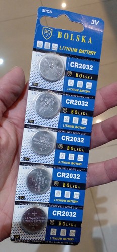 تصویر باتری سکه ای CR2032