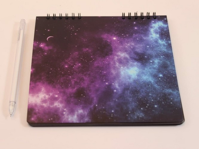 تصویر دفترچه سیمی مشکی 40 برگ (طرح کهکشان) (کد 18003)