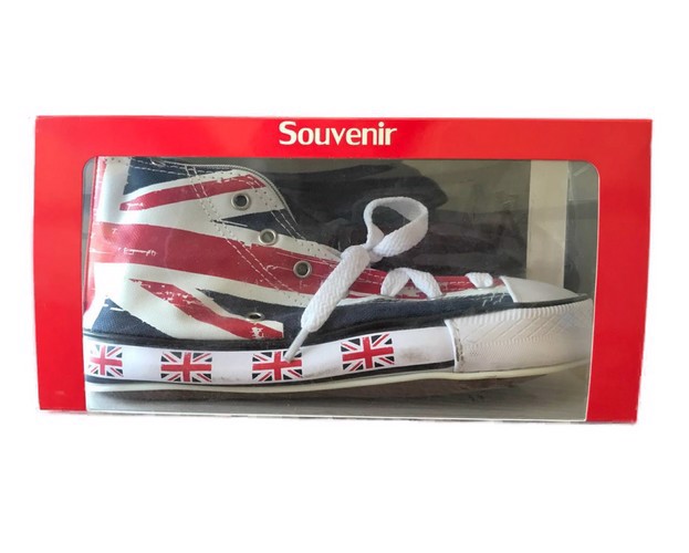 تصویر جامدادی مدل آل استار