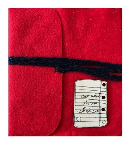 تصویر دفترچه نمدی پلاک دار (کد711) (وقت خوبی که می شد غزلی تازه بگی)