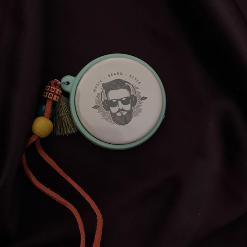 تصویر آویز پیکسلی