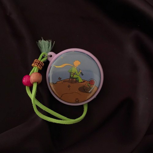 تصویر آویز پیکسلی