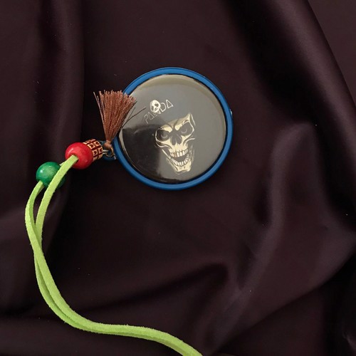 تصویر آویز پیکسلی