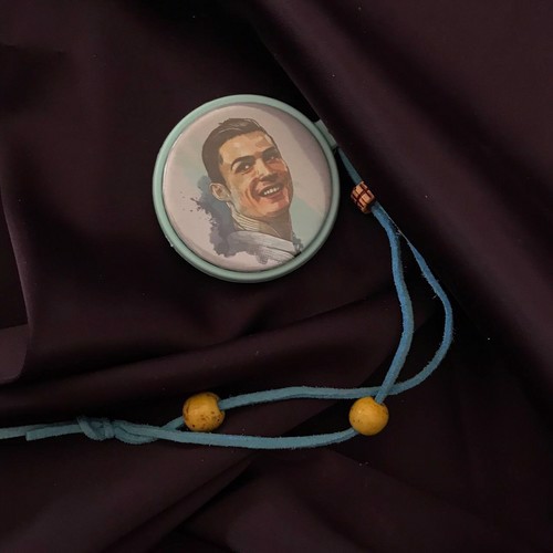 تصویر آویز پیکسلی