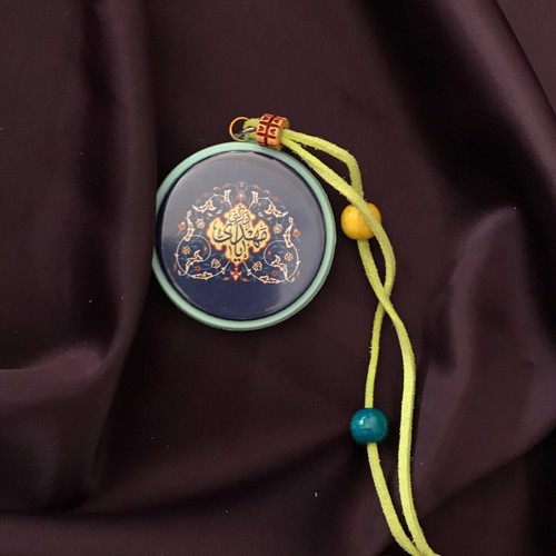 تصویر آویز پیکسلی