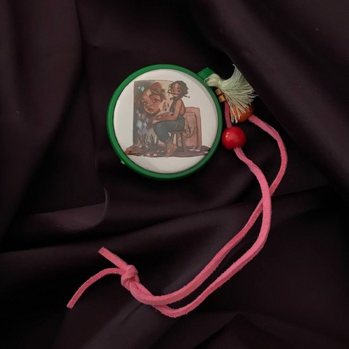 تصویر آویز پیکسلی