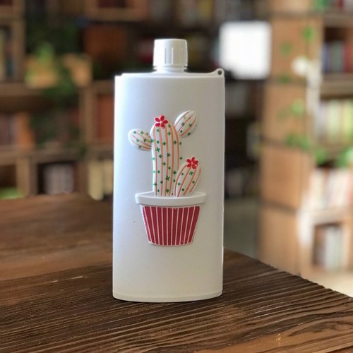 تصویر قمقمه کاکتوس سفید