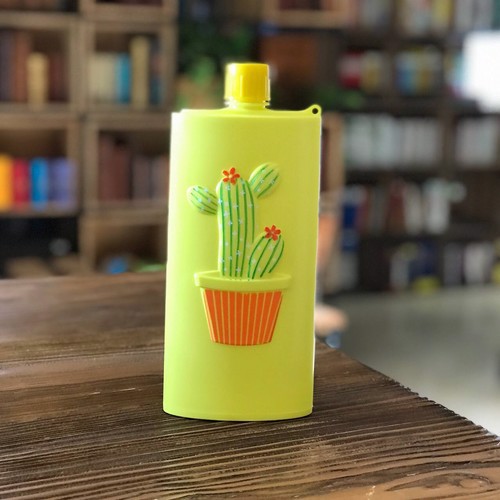 تصویر قمقمه کاکتوس زرد