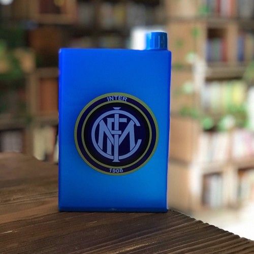 تصویر قمقمه کتابی (طرح فوتبالی)