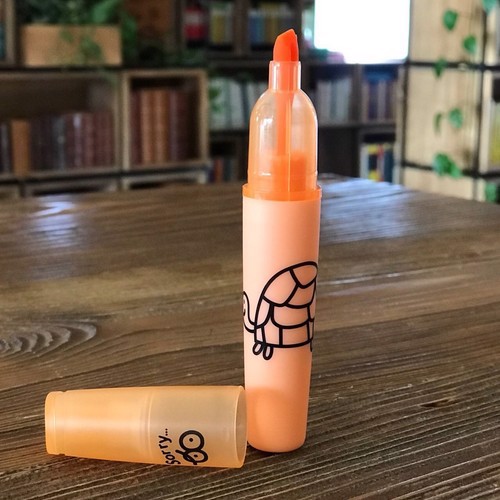 تصویر هایلایتر پاستلی نارنجی اسکول فنس (کد 92309)