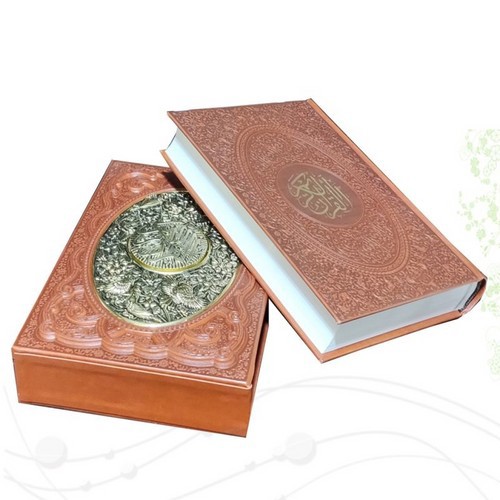 تصویر کتاب قرآن چرم (قاب کشویی) (طرح مس)