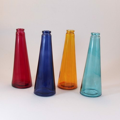 تصویر بطری رنگی آلفا شفاف