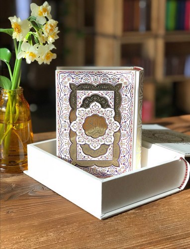 تصویر کتاب قرآن عروس سفید (معطر) (جیبی) (جعبه دار)