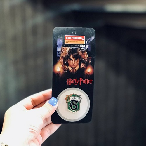 تصویر پین فلزی طرح هری پاتر (کد 4)