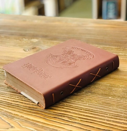 تصویر دفتر یادداشت بی خط کرافت جلد چرم سری هری پاتر (قهوه ای)