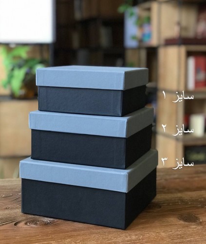 تصویر جعبه کادویی مربع مشکی طوسی (سایز 2)