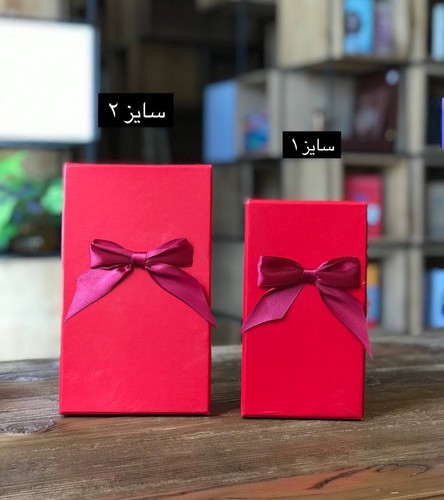 تصویر جعبه مستطیل قرمز (سایز 2)