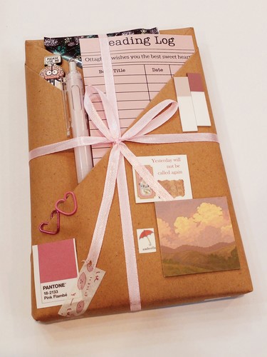 تصویر کتاب کادو کتاب "یادداشت هایی بر سیاره ی مشوش نشر برج"