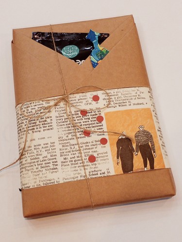 تصویر کتاب کادو کتاب "آن ها (اشعار فاضل نظری) + برگ (اشعار محبوبه وفائیان)"